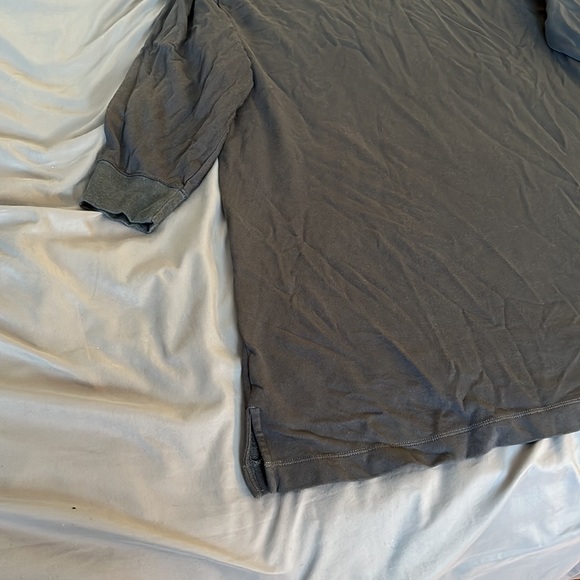 Tunic - Picture 3 of 4